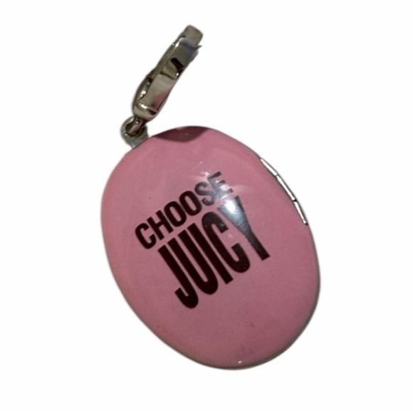 Juicy Couture Bracelet and 6 Charms Collector’s Set (EUC) - Picture 7 of 16